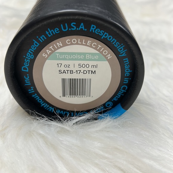 New With Tags Swell 17oz Turquoise Blue Water Bottle - Picture 2 of 6